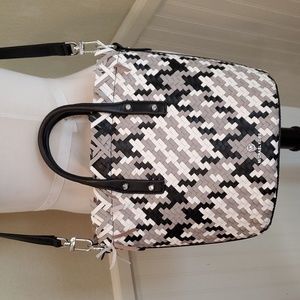 NWOT Michael Kors Marley medium bucket bag